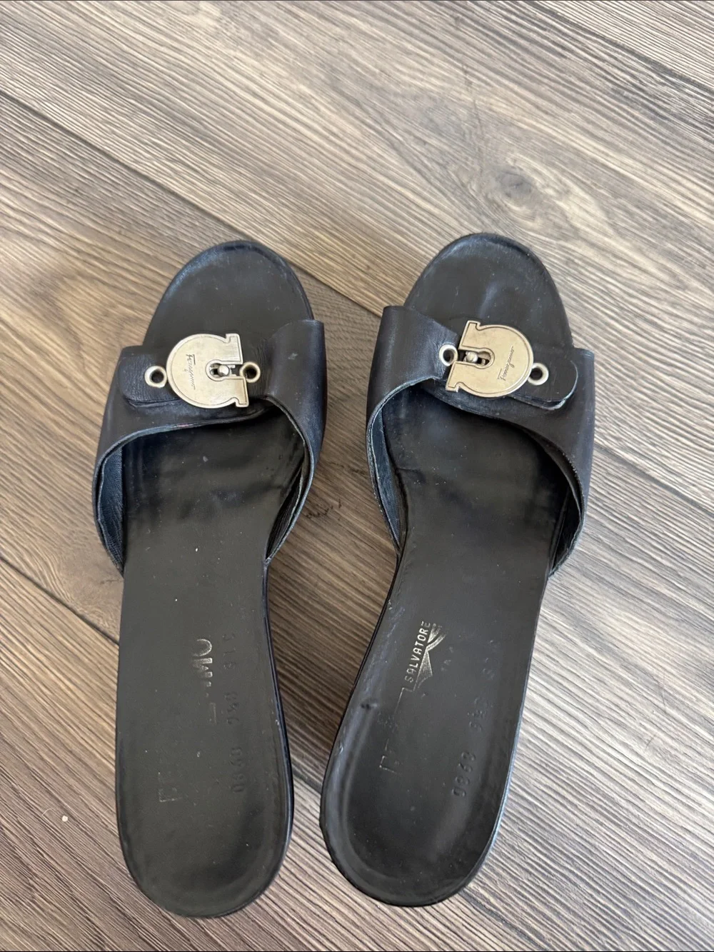 Salvatore Ferragamo Black Leather Gancini Platform Slide Sandals 9.5B